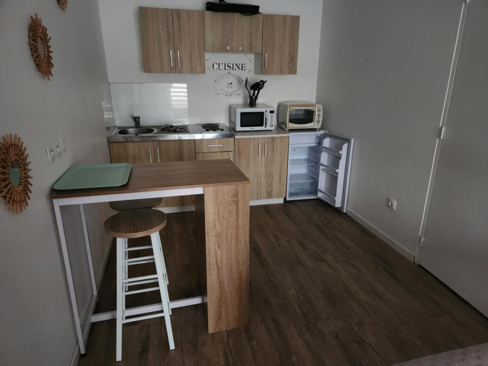 Studio Avec Terrasse Troarn Экстерьер фото